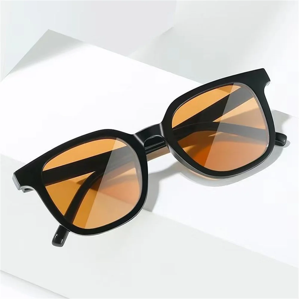 New Brown Sunglasses Men Women Fashion Retro Sun Glasses Trendy Large Frame Couples Flat Mirror Eyeware Outdoor UV400 Shades