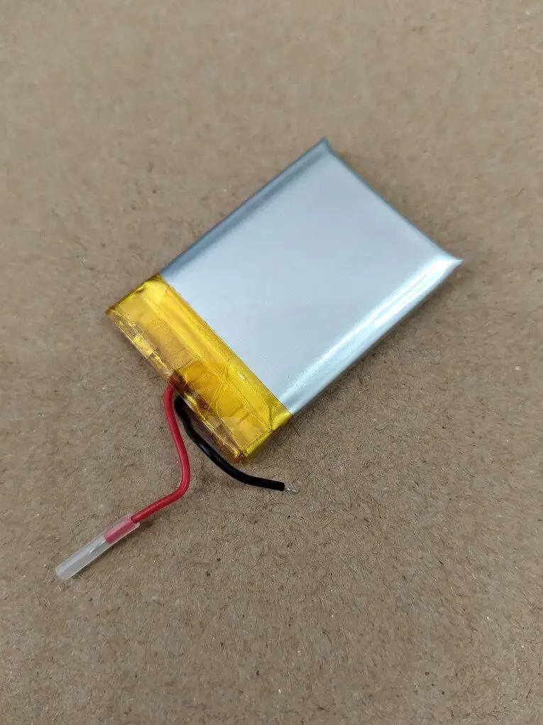 10pcs.。for New small polymer battery model 502535 capacity 400mAh。.