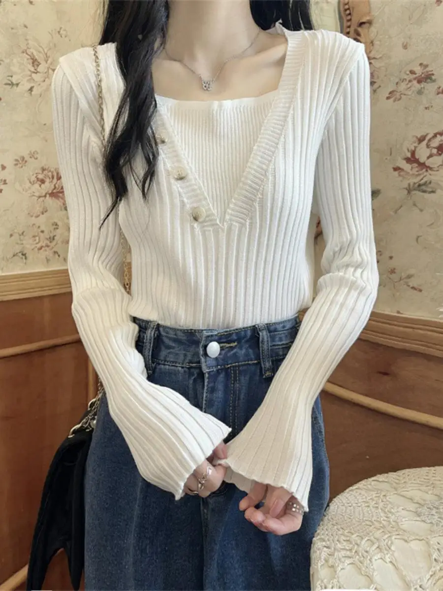 

Women's Slim Fit Knitted Sweater Fake Two-Piece Style Base Layer Soft Style Autumn Winter New Arrival Korean Version Fashiona...