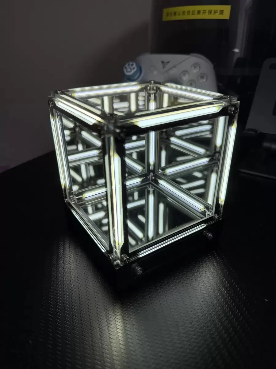 Electronic Game Desktop Technology Atmosphere Light Four-Dimensional Space Hypercube Creative Table Night Light Game Accessories