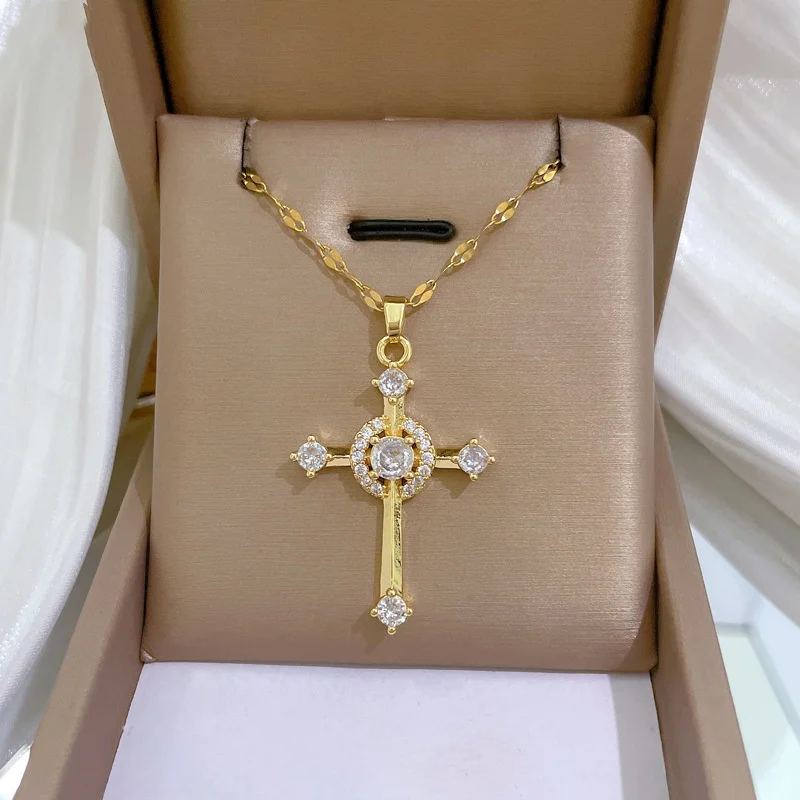 Micro-inlaid Gorgeous Exquisite White Jewelry Round Christian Cross Necklace Classic Versatile Stainless Steel Girls Dinner Gift