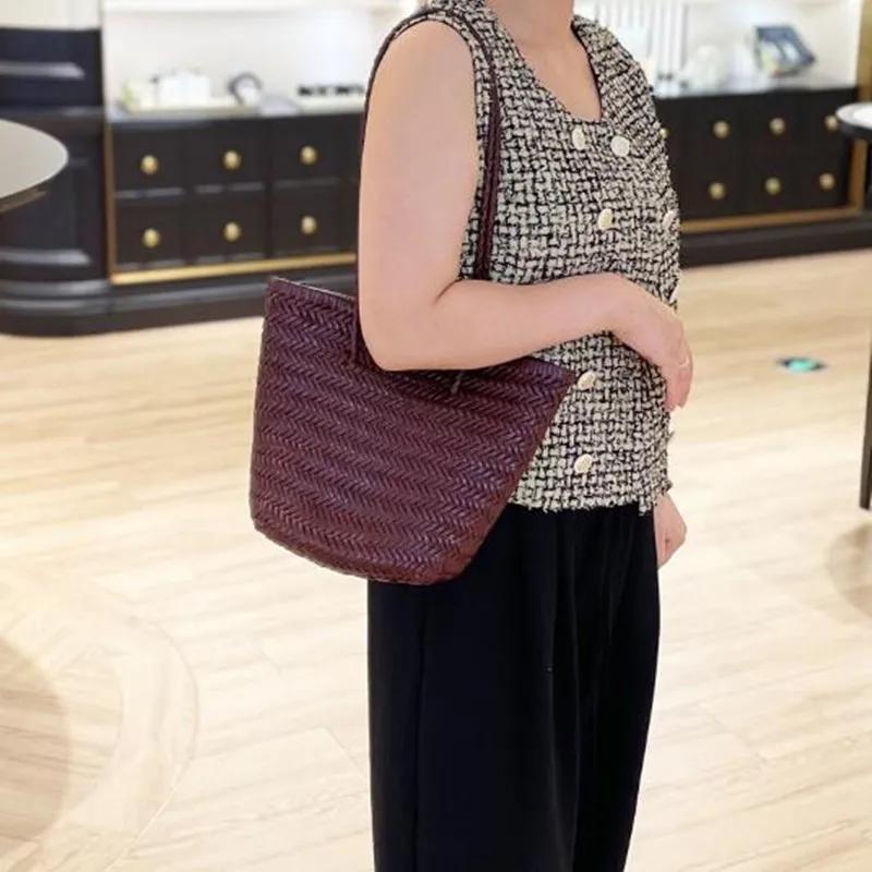 Borsa a secchiello in tessuto da donna di lusso borse a tracolla per lo Shopping a tracolla in morbida pelle 2024 borsa a mano da donna di moda