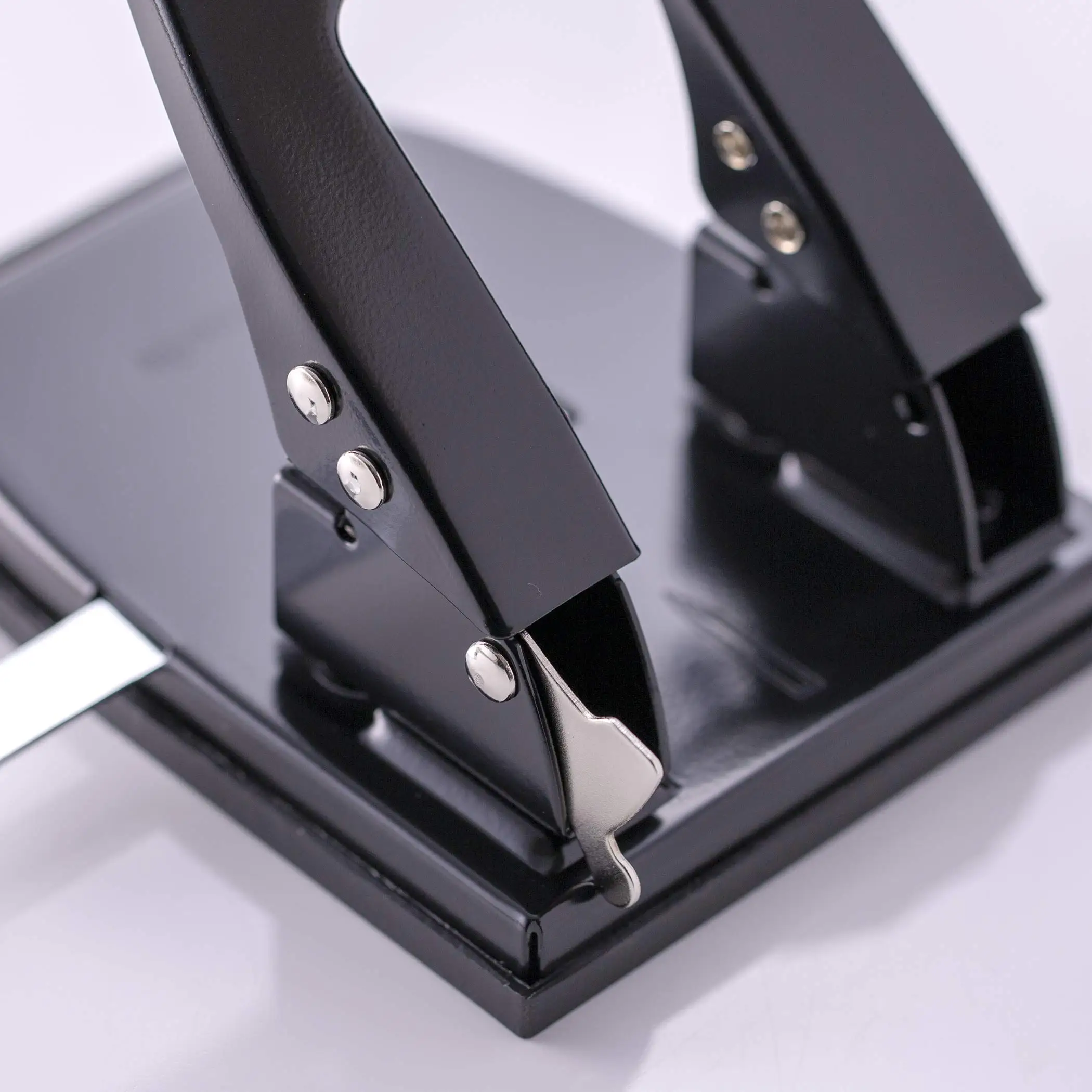 Comfort Handle 2-Hole Puncher with Alignment Guide 35-Sheet Capacity Reduced Effort Manual Paper Punch for Office School