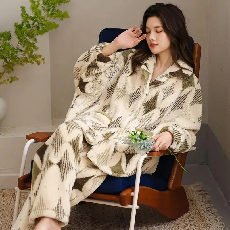 

Girl Winter Homewear High Weight Korean Version With Fleece Warm Suit Women's Pajama Set Sleepwear Cotton Sleeping Clothes Woman