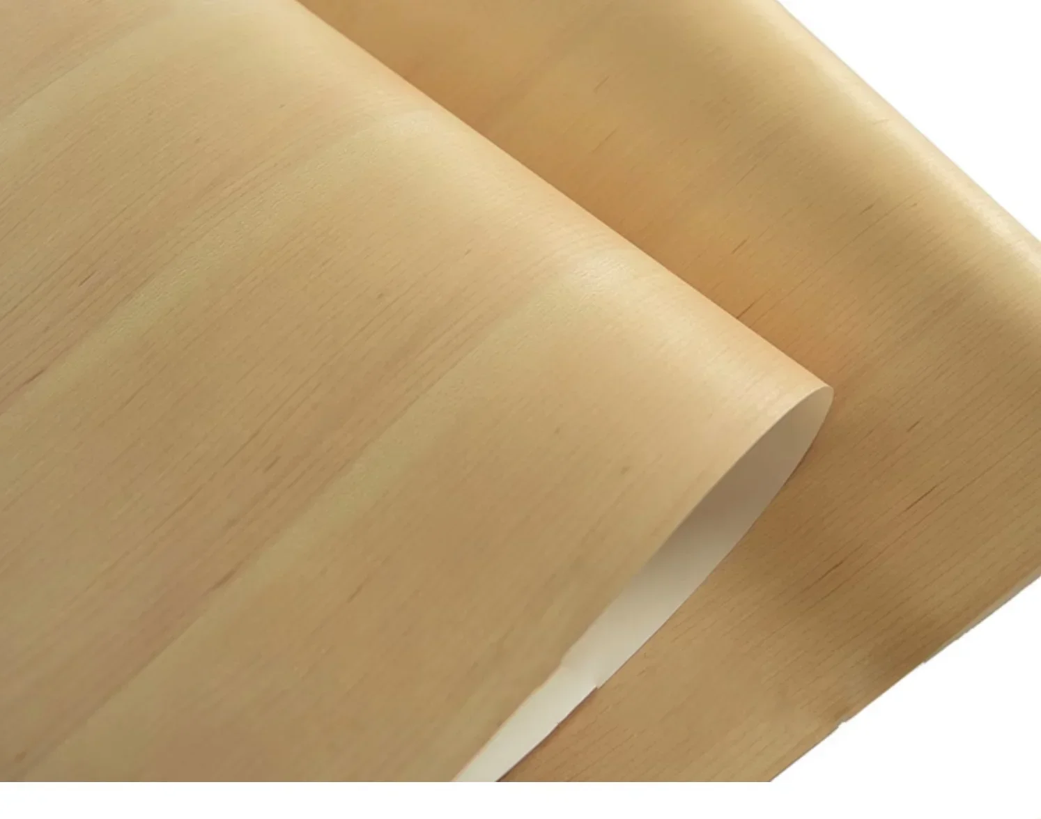 L:2.5Meters Width:55cm T:0.25mm Natural Wide Maple Straight Grain Wood Veneer(Back with Kraft Paper)