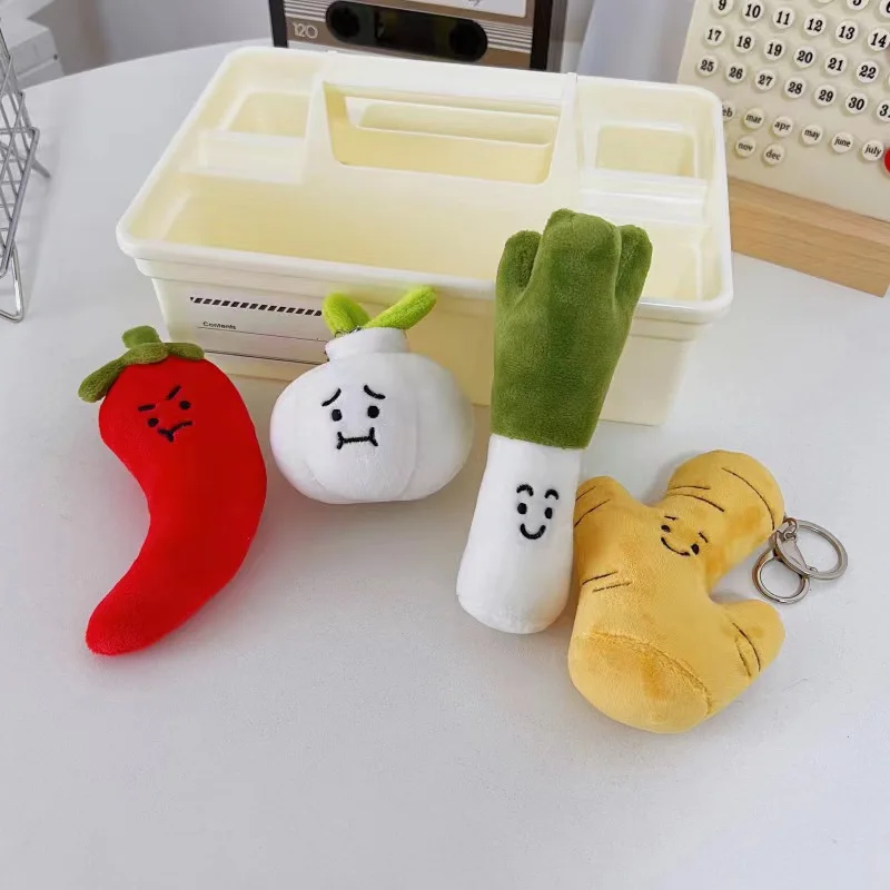 Cute Plush Vegettable Pendant Keyring Kawaii Design Hot Pepper Garlic Green Onion Shape Keychain Backpack Accessories Toy Gifts