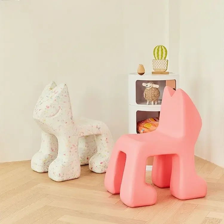 Nordic Designer Decoration Creative Fox Shape Chair Household Animal Cartoon Low Stool Small Ottomans Living Room Furniture