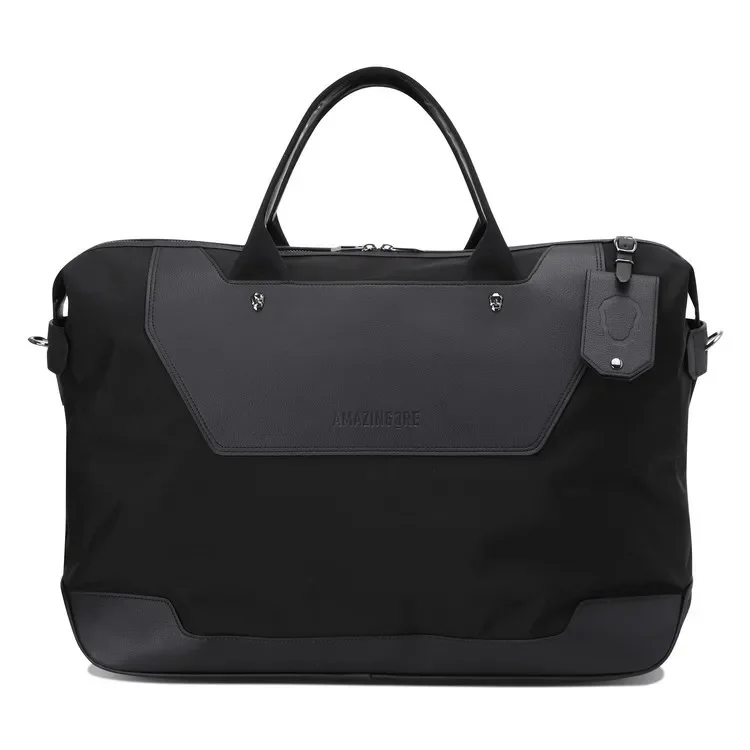 

Versatile Golf Carryall, High-Capacity Sports Duffle with Comfort Strap, Streamlined Gear & Travel Bag