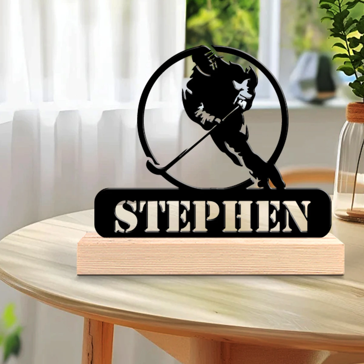 1pc Customizable Metal Desktop Ornaments Custom Content Equipped with Wooden Base Art Decoration, Desktop Decoration