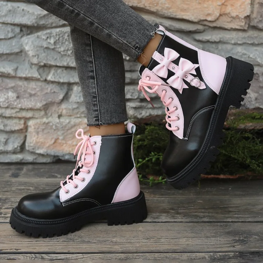 Süße Rosa Schleifenknoten-Stiefeletten in Mischfarben für Damen, Herbst 2026, mit Dicker Sohle, Schnürung, Candy-Punk-Stil und Metalldekoration, Größe 42 – Detail 19