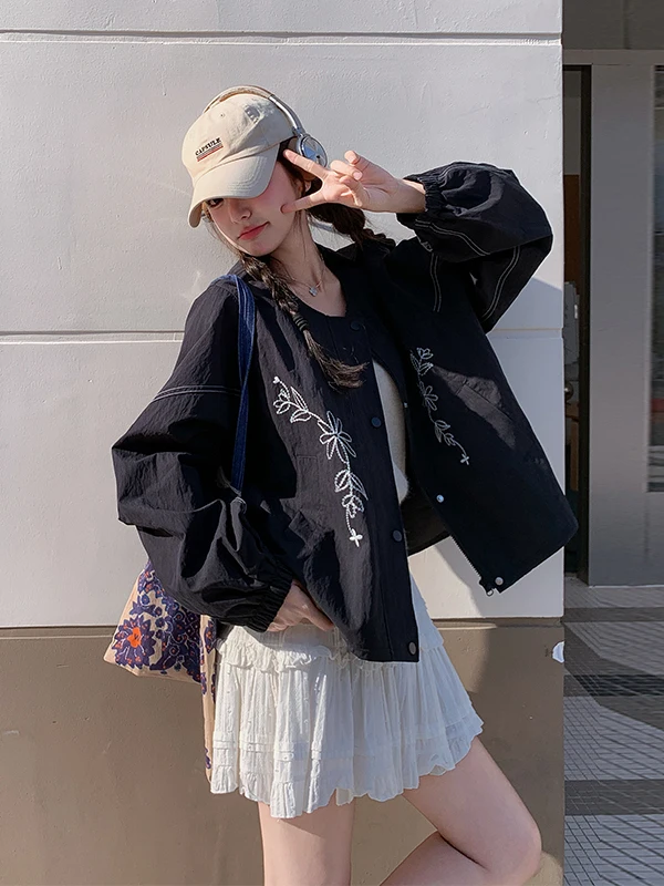 

Bla Embroidered Jaet Women's ort Sle Casual Stand Fit Long Sve Zipper round Ne Heavy Work Spring Autumn New Cool