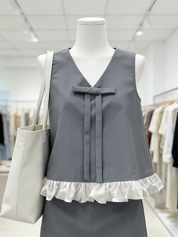 

Sweet Knot V-Neck Top High Waist Short Skirt Two-Piece Set Summer New Arrival Elegant Commute Style Women's Fashion