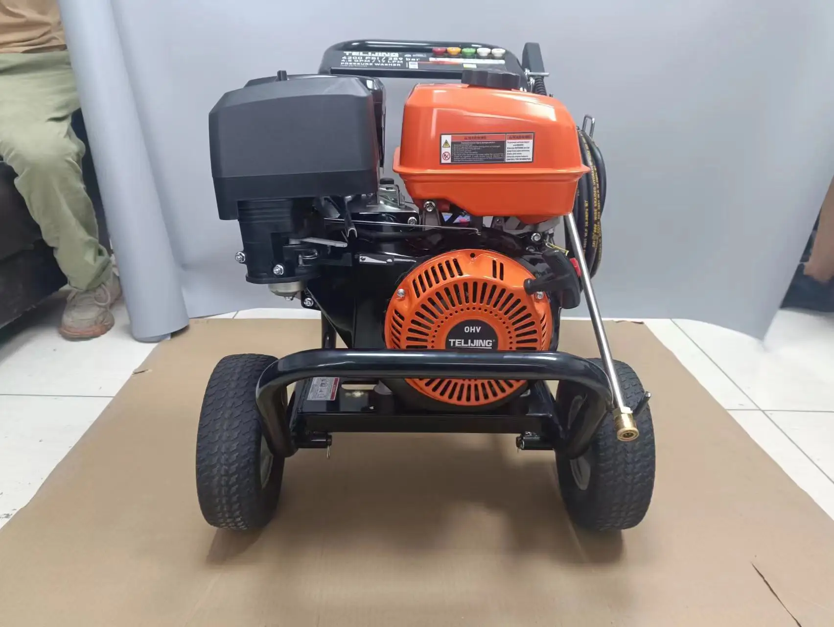 مضخة مياه محمولة عالية الضغط لغسيل السيارات OEM مصنع AR مضخة غسالة الضغط القابلة للتعديل غسالة ذات جودة مستقرة