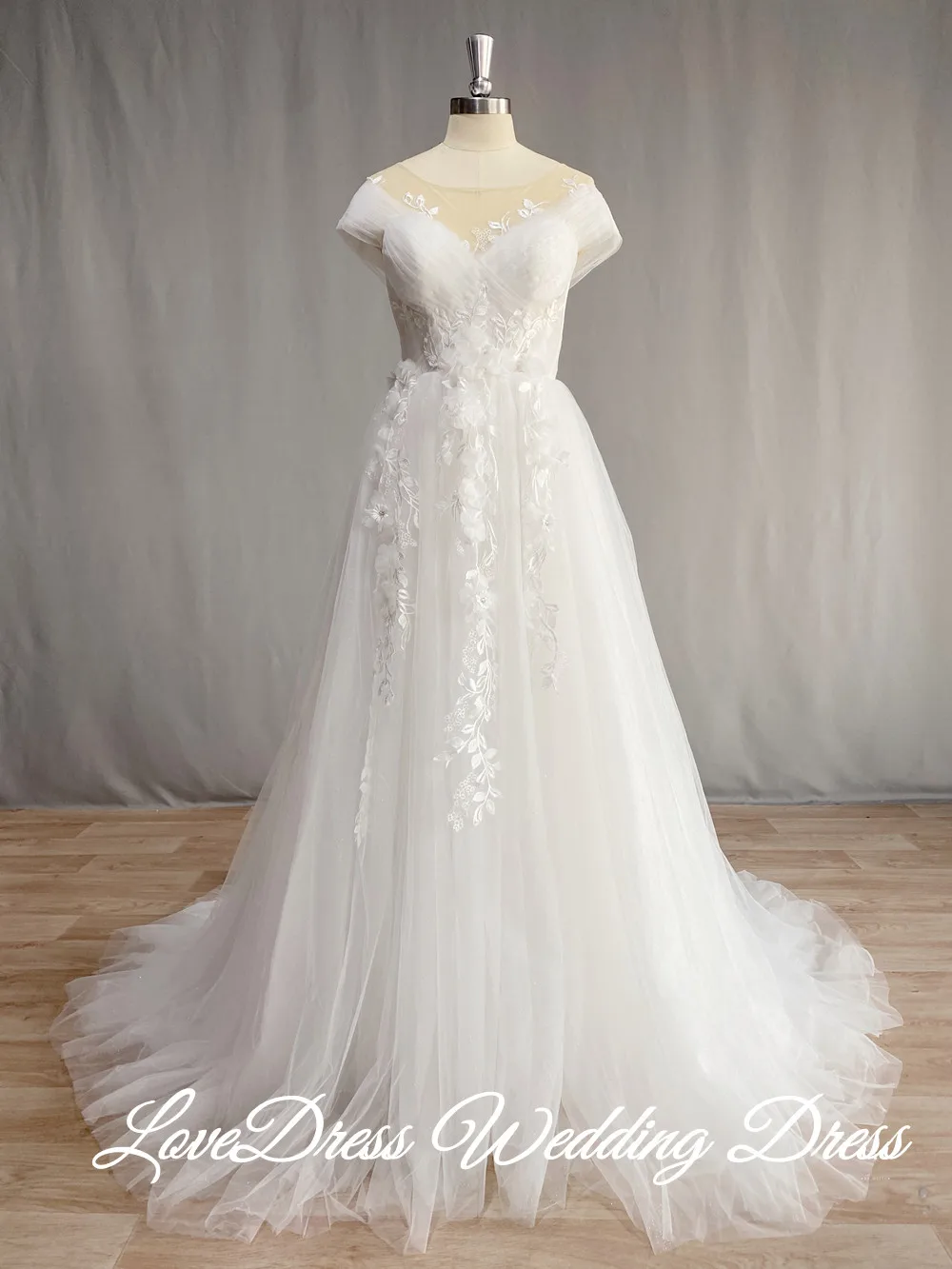 LoveDress السعر الكرة ثوب الزفاف ثلاثية الأبعاد الزهور قبالة الكتف فستان زفاف قطار الزفاف ثوب مثير الخامس الرقبة رداء دي ماري