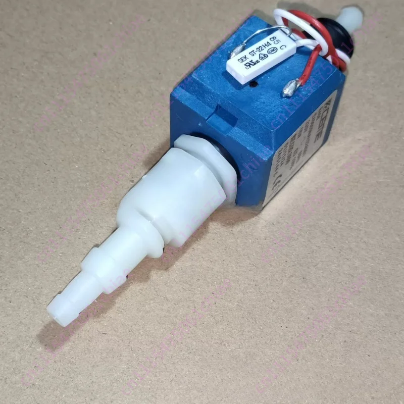 Solenoid Valve E41008NA10240B6 220-240V Coil Suction Core Is Lifted Up