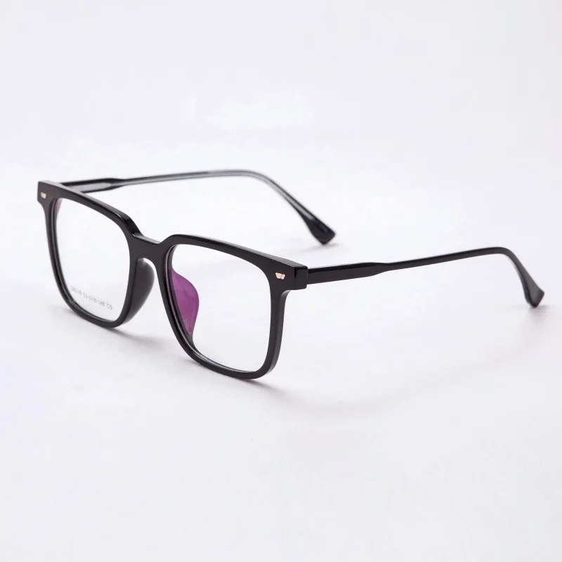 نظارات مربعة عصرية جديدة للنساء، نظارات مميزة مريحة، نظارات طبية تقدمية بدرجة مخصصة