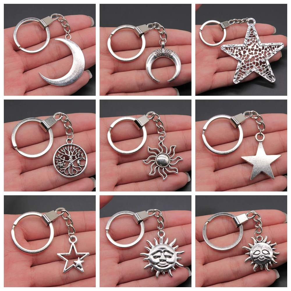 Vintage Souvenir Gift Key Chain Key Ring Metal Alloy Fashion Moon Sun Star Totem Amulet Keychain For Women Men Boy Girls