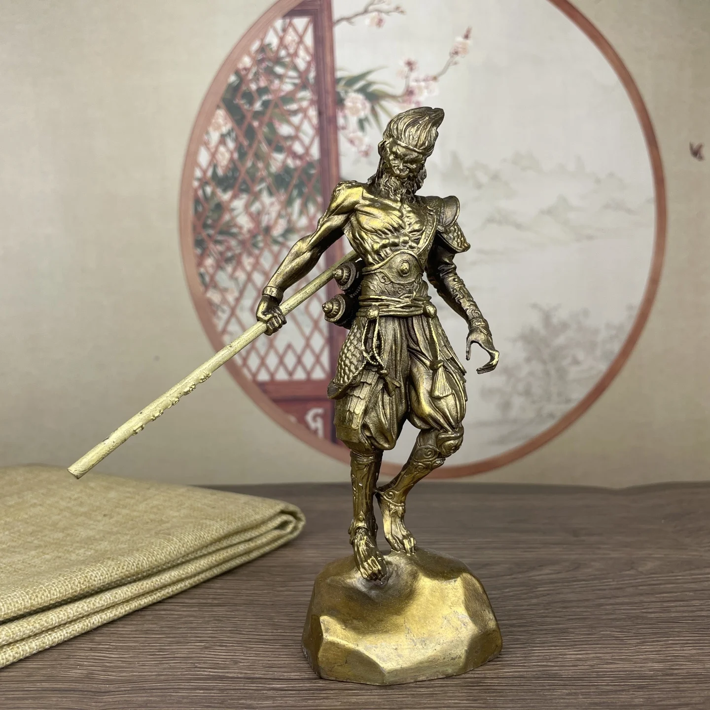 Metal statue of Monkey King Wukong Modern Monkey King Art Sculpture Cartoon Character Model Monkey King Wukong Bronze Statue