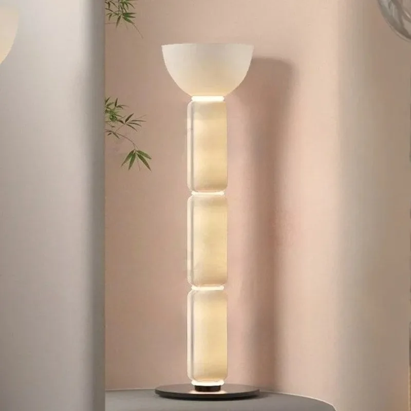 الشمال الحديثة الأبيض الزجاج مصباح أرضي التصميم الإيطالي غرفة المعيشة غرفة نوم قاعة المعارض مصباح أرضي LED