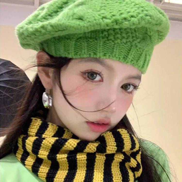 Korean Hollow Simple Solid Color Knitted Beret Hat Female Autumn Winter Breathable Hollow Candy Color Women Beret Painter Hat