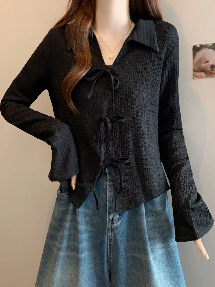 

Женская блузка больших размеров с длинным рукавом, V-образным вырезом, рукавами-колокол, завышенной талией, в корейском стиле, для повседневной носки, модная, стройнящая, как нижний слой одежды