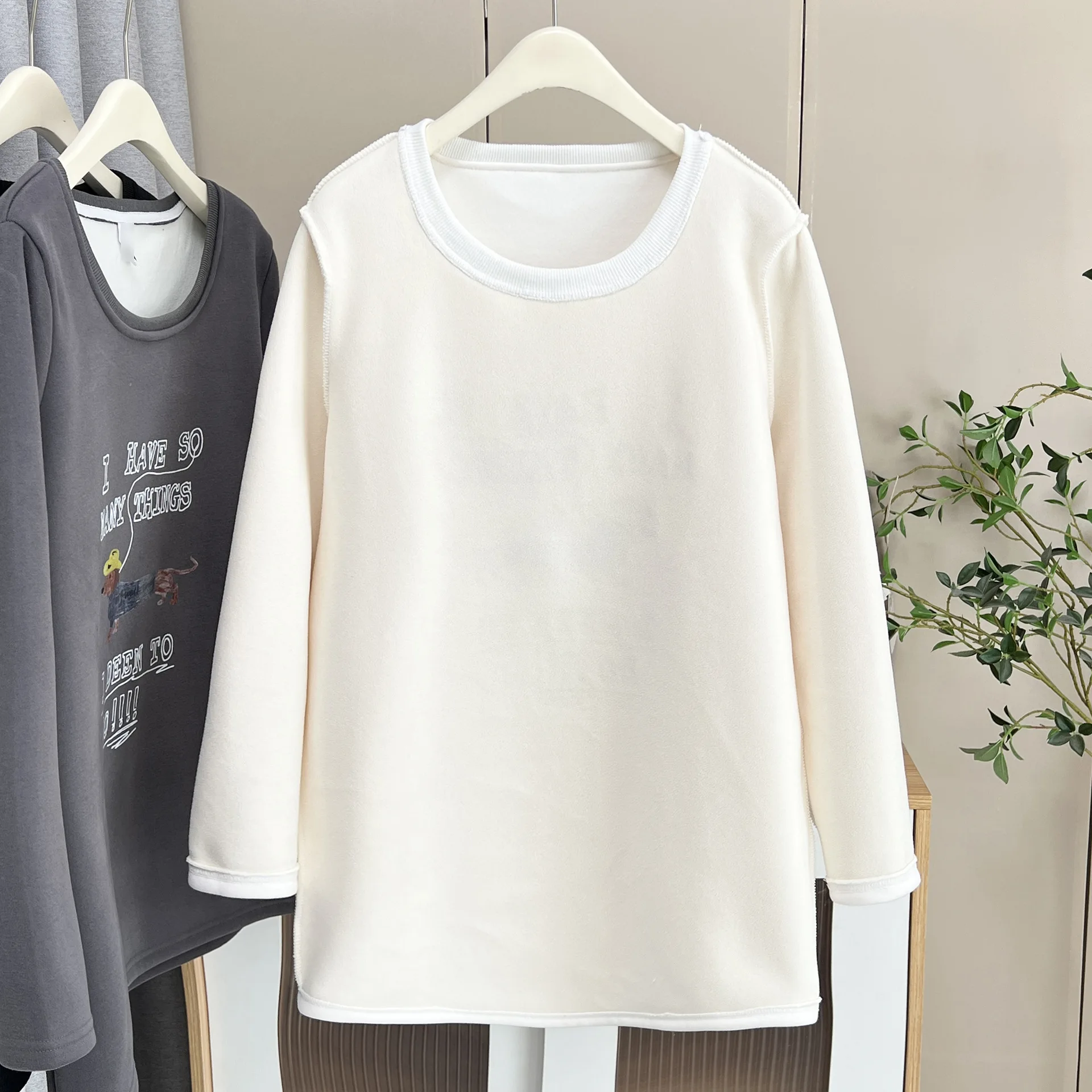 XXXXL Mode Plus Größe Frau Kleidung T-Shirt Winter Einfache Casual Mittlere Länge Warme Fleece Und Verdickte Gedruckt Cartoon Tops