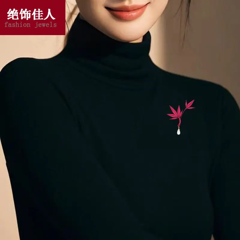 Chinese Style Intangible Heritage Wrapped Silk Maple Leaf Brooch For Women Elegant Lucky Auspicious Pearl Pin Clothing Accessory