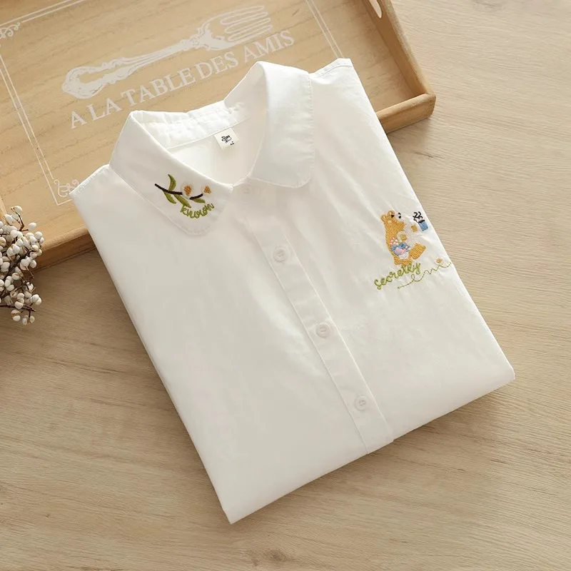 

Pure Cotton Women's Shirt, New Spring and Autumn Style, Embroidered Cute Bear, Casual Versatile White Shirt, Artistic College Style, Fresh Long-Sleeve Top