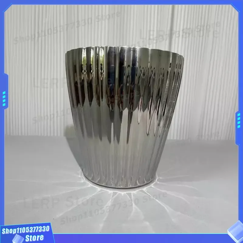 Nordic Light Luxury Champagne Ice Bucket Creative Red Wine Glass Cocktail Party Props Unique Personality Home Bar Decor