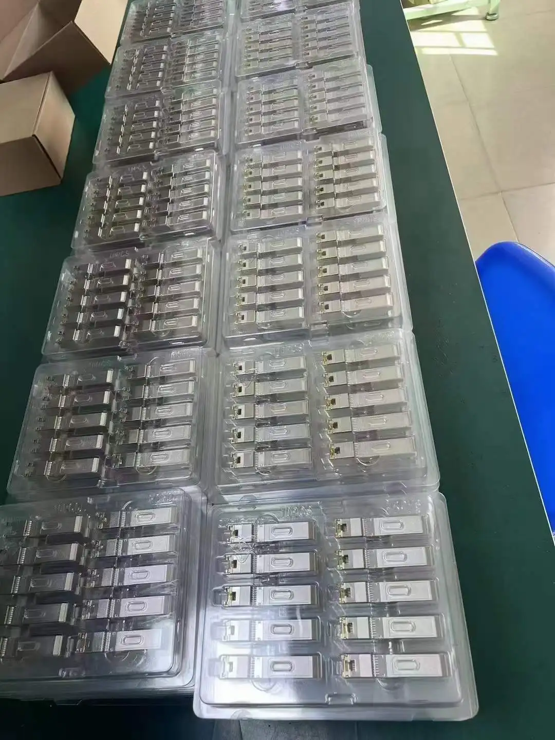 10G RJ45 Port Copper 30m لوحدة إرسال واستقبال منفذ إيثرنت المتوافقة مع محول إيثرنت Cisco Huawei Mellanox Mikrotik