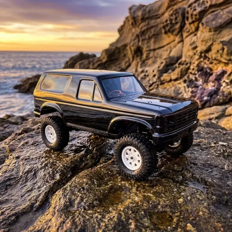 

1/30 RC Crawler Plastic Clear Body Shell for SCX30 4X4 RTR Brushed Rock Crawler DIY Upgrades, pure black 87-91 car shell