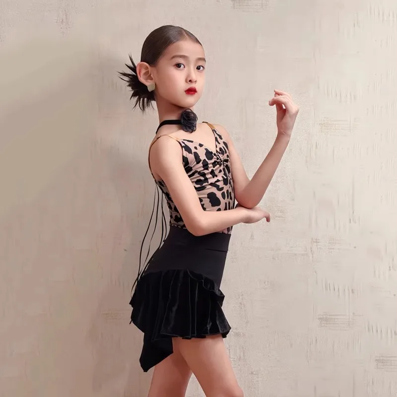 

Женский костюм для латинских танцев для взрослых и девочек, комбинезон-бретелька с леопардовым принтом, юбка на половину тела, спортивный костюм, комплект, платье с бахромой