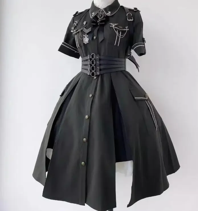 Militär Lolita Kleid Frauen schwarz Sommer Gothic gehören Abzeichen