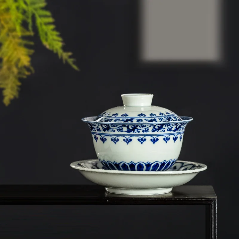 

Jingdezhen Blue and White Gaiwan Handmade Set Porcelain Brewing Sancai Single Hand-Painted Egg-Shell Cup