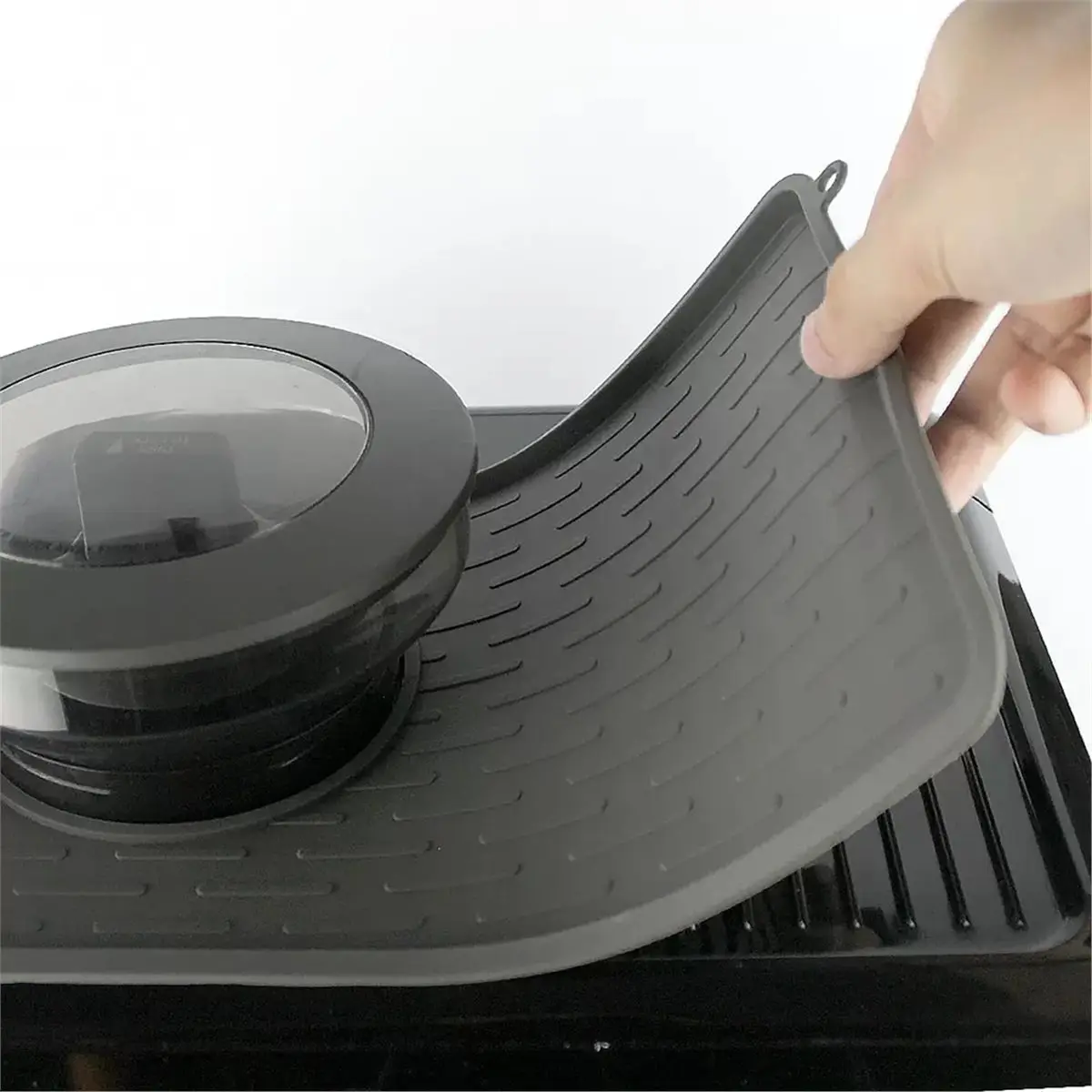 Silicone Coffee Machine Mat for 870/880 - Holds Portafilter & Dosing Tool, Dust-Proof Coating