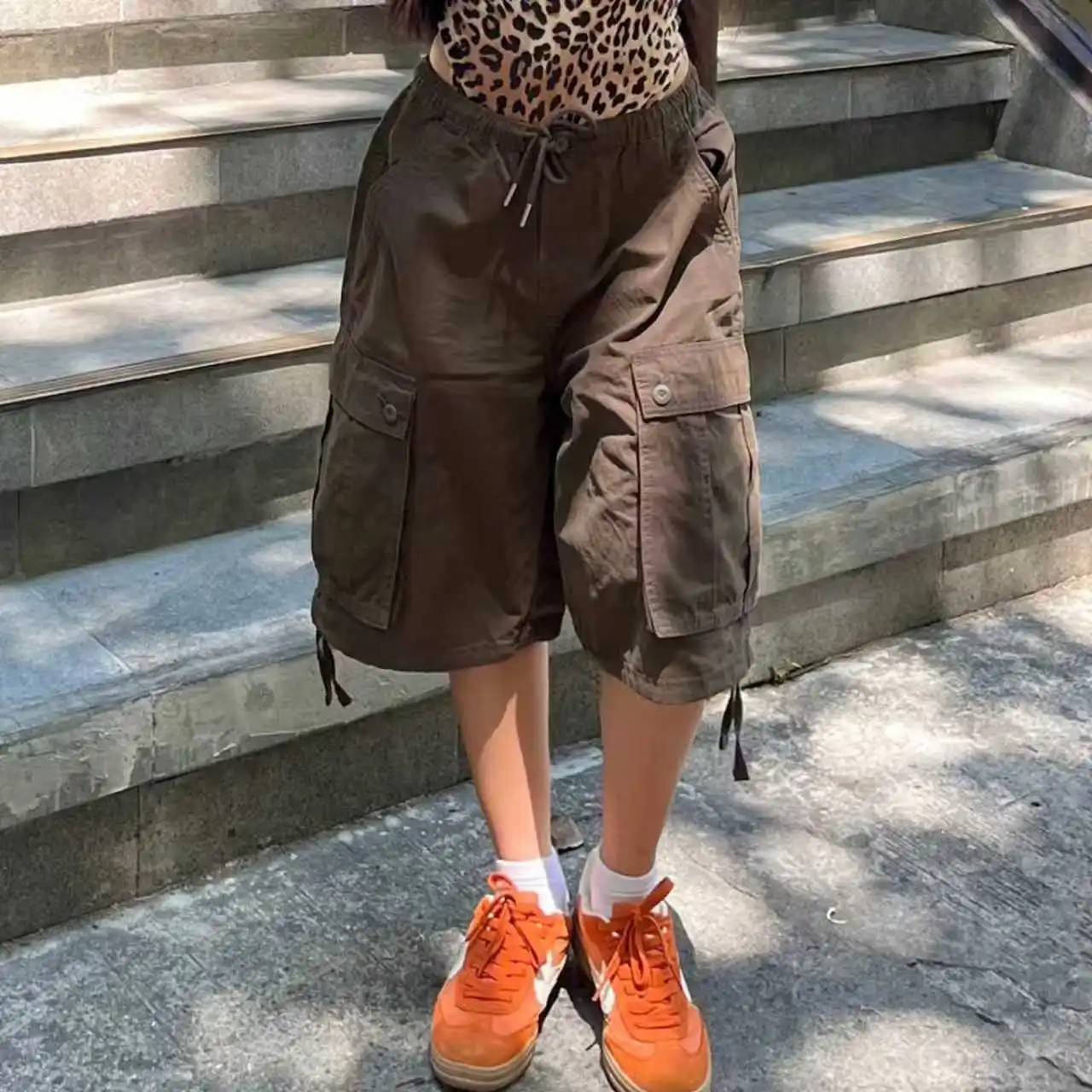 Women Cargo Shorts Elastic Drawstring Waist Multi Pocket Loose Straight Jorts Vintage Washed Casual Knee Length Short Streetwear