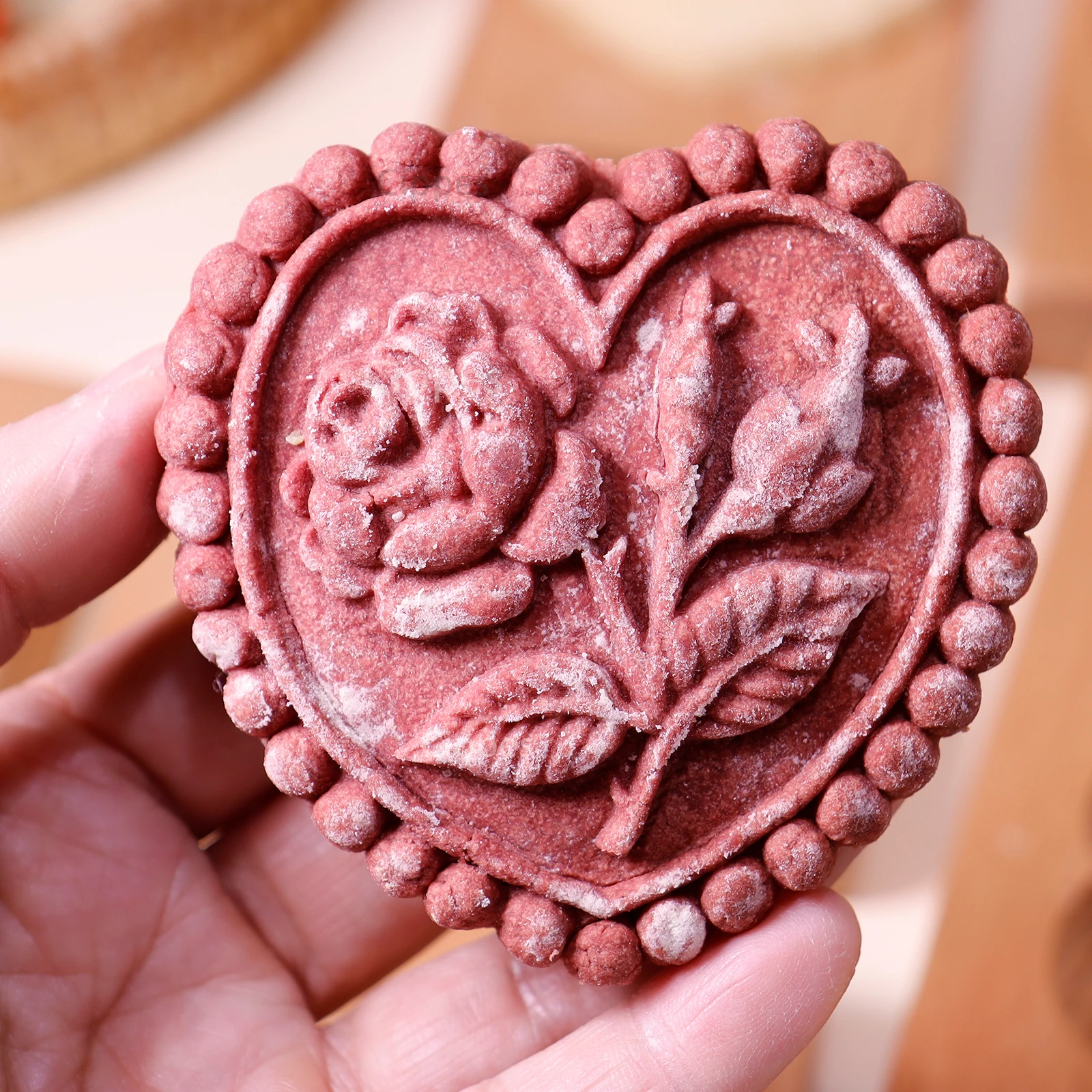 1PC Wood Cookie Mold with Heart Flower Patterns, Christmas 3D DIY Carved Embossed Cookie Cutter Mould for Baking Fondant Biscuit