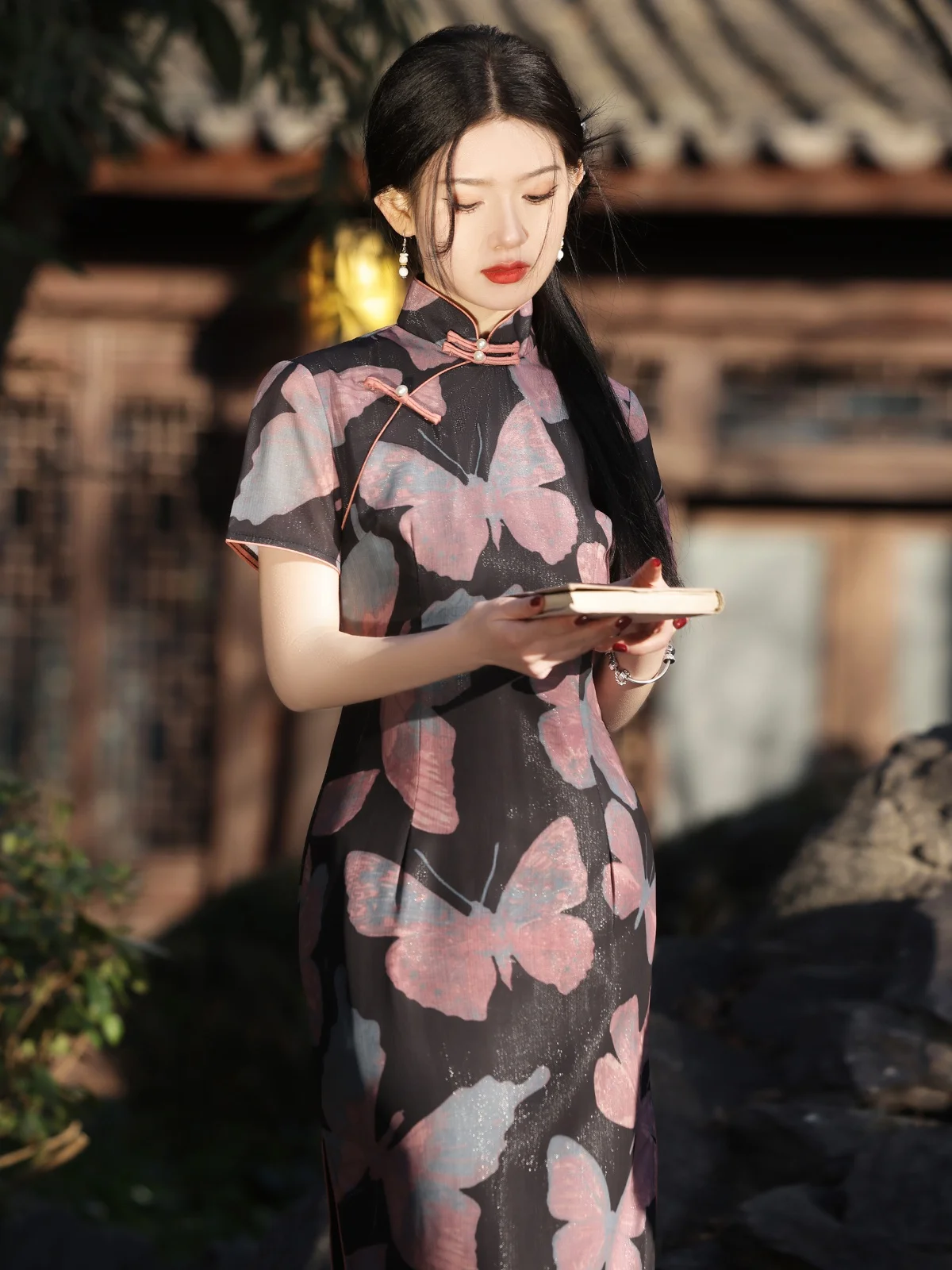 Young Elegant Lady Style Gold Stripe Long Cheongsam Spring and Summer New Chinese Short Sleeve Daily Wearable Dress