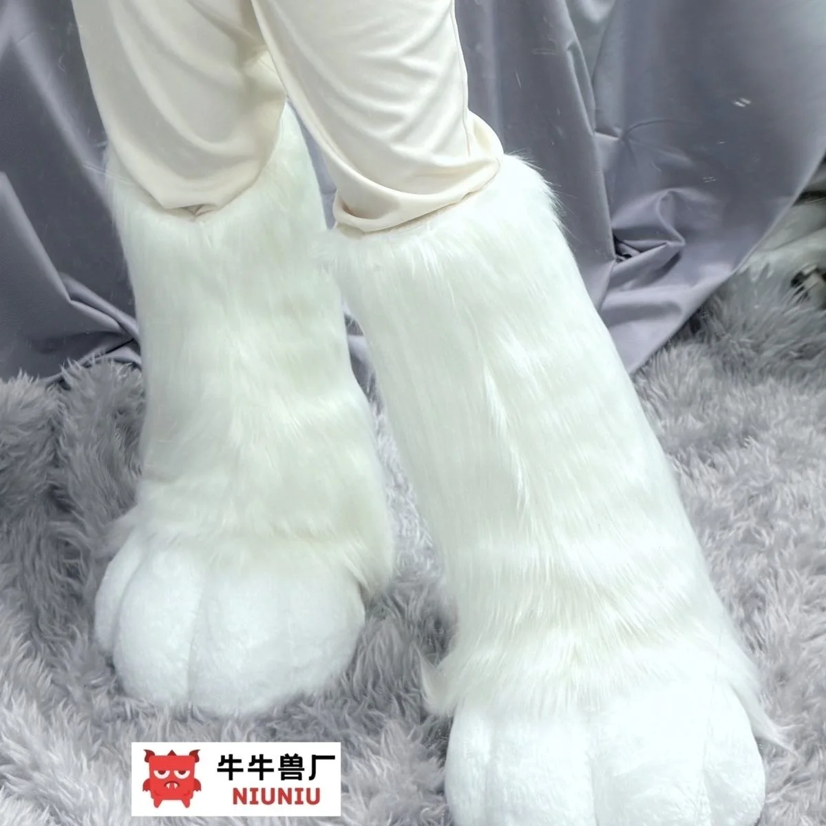 Kigurumi Fursuit Costume Foot Cat Claw Furry  Outdoor Shoes Two-Dimensional Fox Fur cosplay Cat Beast Shoes Original Furry Cheap