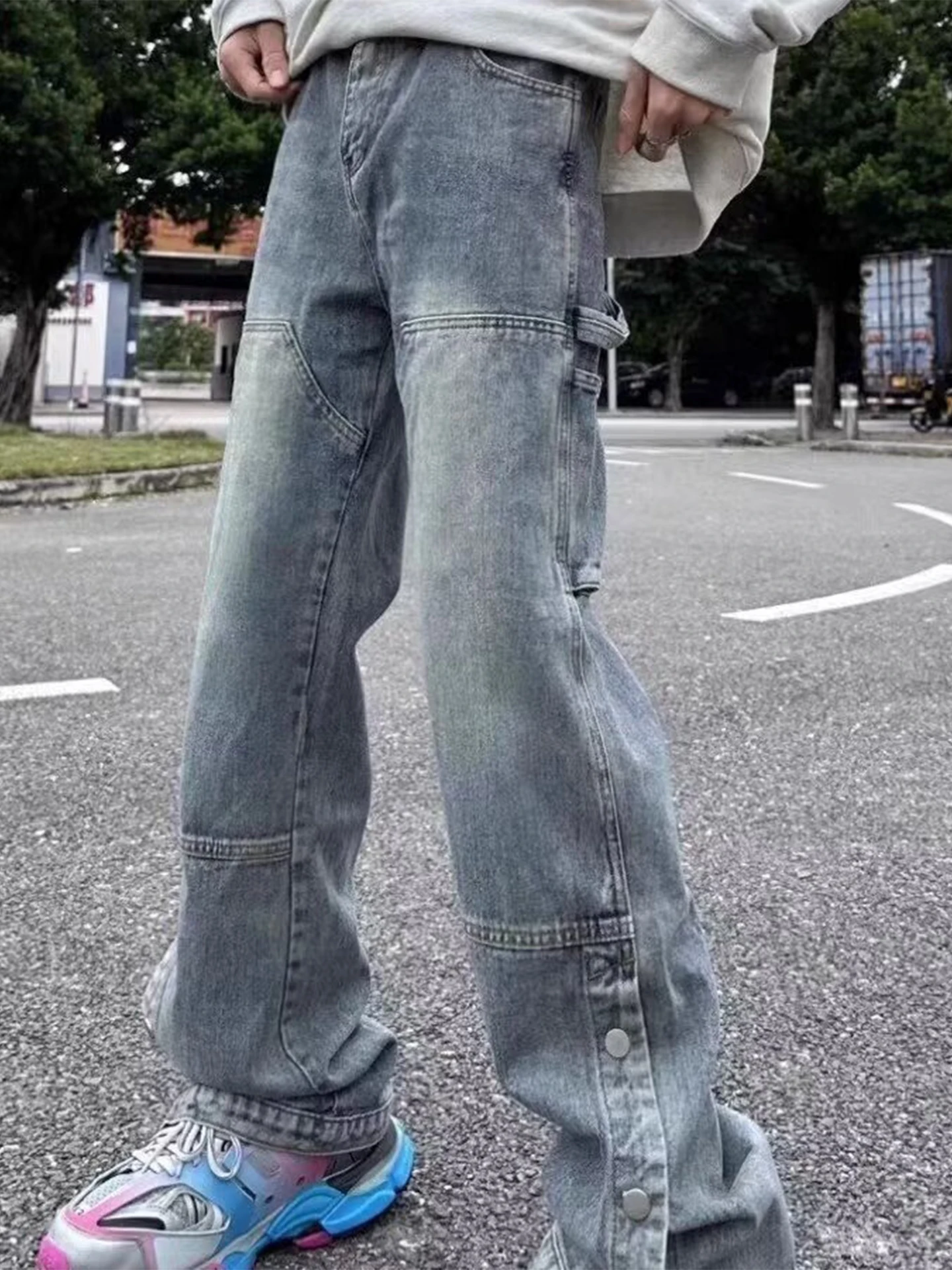 

Waed American High Street Vibe Loose Men's Jeans Micro Flared Straight Leg Casual Long Trousers mid Waist Button Fly