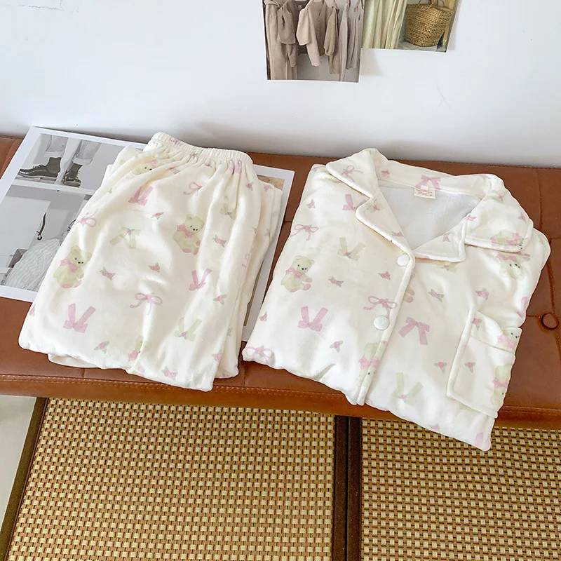 Pijamas de mujer Otoño Invierno nuevo modelo ropa de dormir cómoda cárdigan de manga larga pijama de algodón grueso traje para casa que mantiene el calor