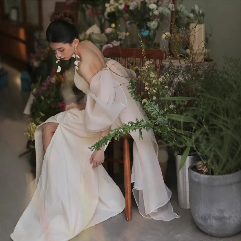 A new light luxury morning dress for toasts banquets and balls