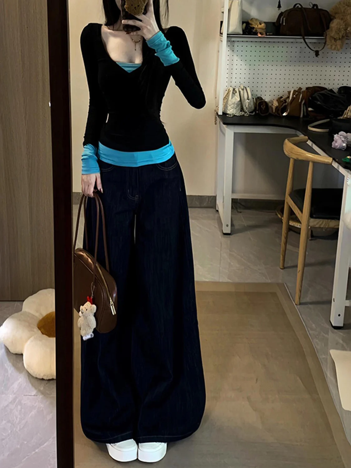 Camiseta Feminina de Outono Estilo Retrô Americano, Efeito Duas Peças, Manga Longa, Tamanho Pequeno, Cor Bloqueada, Ajuste Slim