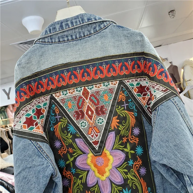 

Boho Style Embroidery Denim Jacket Coat Women Vintage Loose Big Pocket Cowboy Outerwear Casual Long Sleeve Jeans Jackets Female