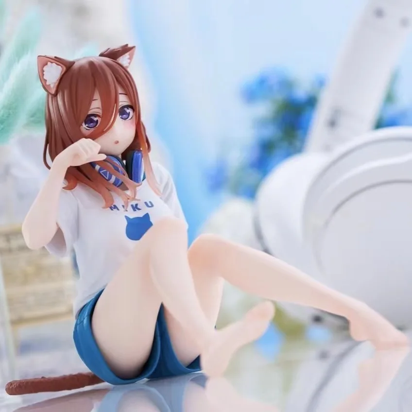 13CM Anime The Quintessential Quintuplets Nakano Miku Figure Cat Room Wear Ver Desktop Cute Sitting Cute Model Action Toy Doll