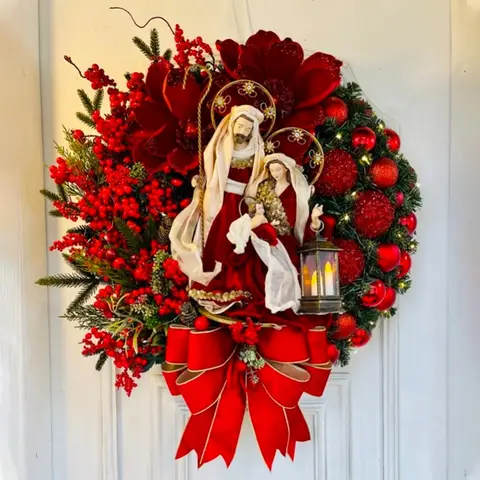 Vendita calda Ghirlanda di Natale rossa Gesù Ghirlanda sacra Porta di casa Appesa Ghirlanda artificiale Decorazione domestica di Natale Forniture per feste