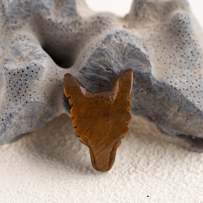 Brown Natural Tiger-Eye Wolf Head Pendant for Necklace Fashion Handmade Jewelry Charm Gift Accessories 36x24x12mm 9g