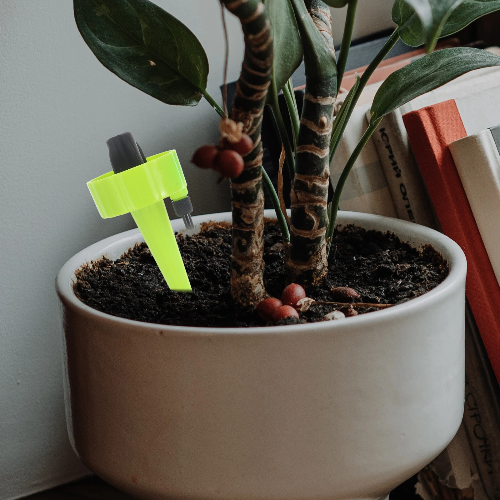 

6Pcs Plant Watering Stakes Durable Safe Material Automatic Waterer for Potted Hanging Plants Convenient Practical