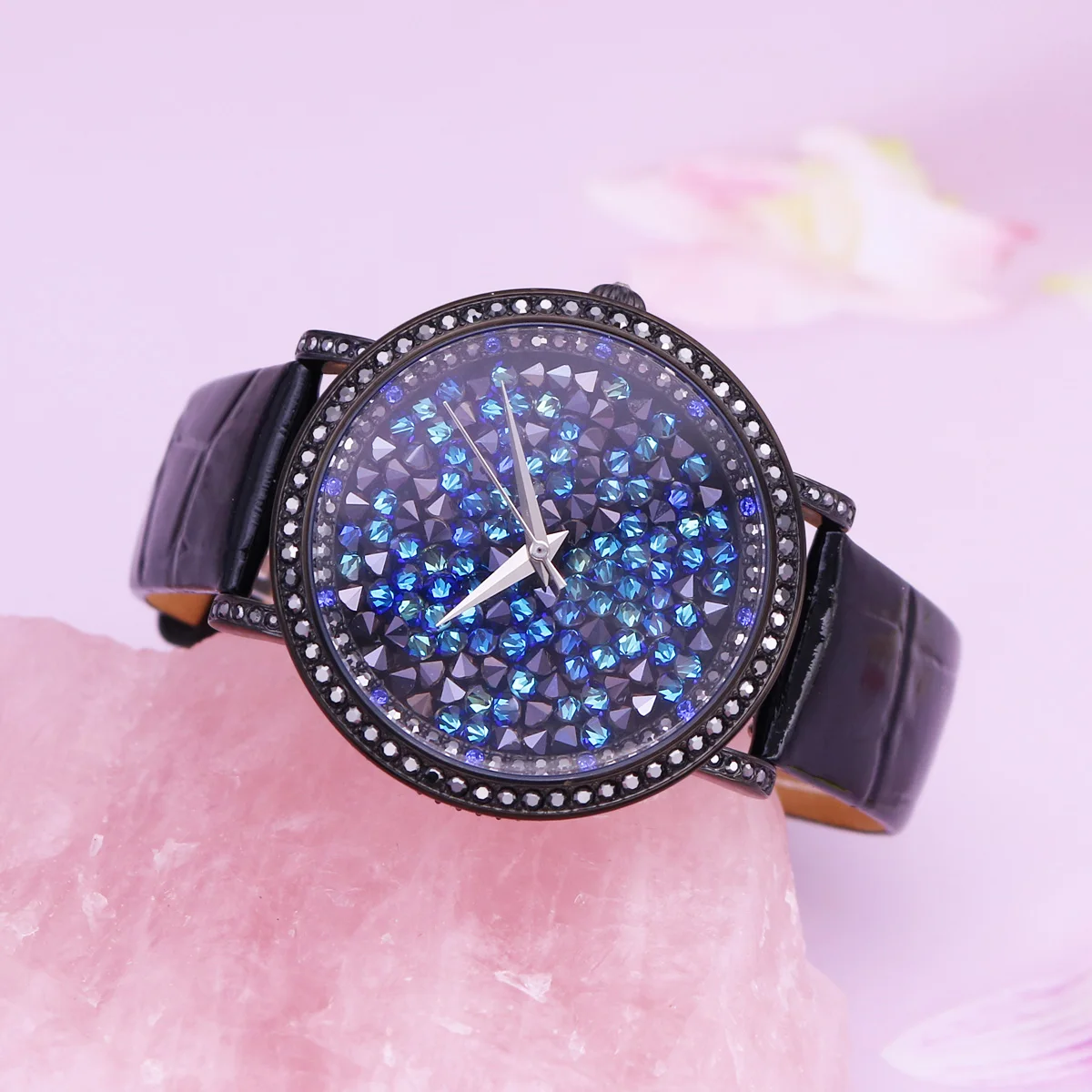 

Davena Luxury Lady Women's Watch Japan Quartz Elegant Rhinestone Crystal Fashion Hours Bracelet Real Leather Girl Birthday Gift