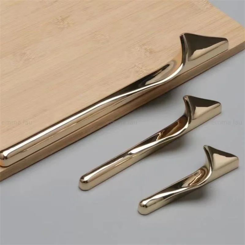 2pcs French Gold Furniture Handle Curve Shape Cabinet Handles Door Drawer Knobs Long Cupbaord Wardrobe Shoe Closet Pulls Decor